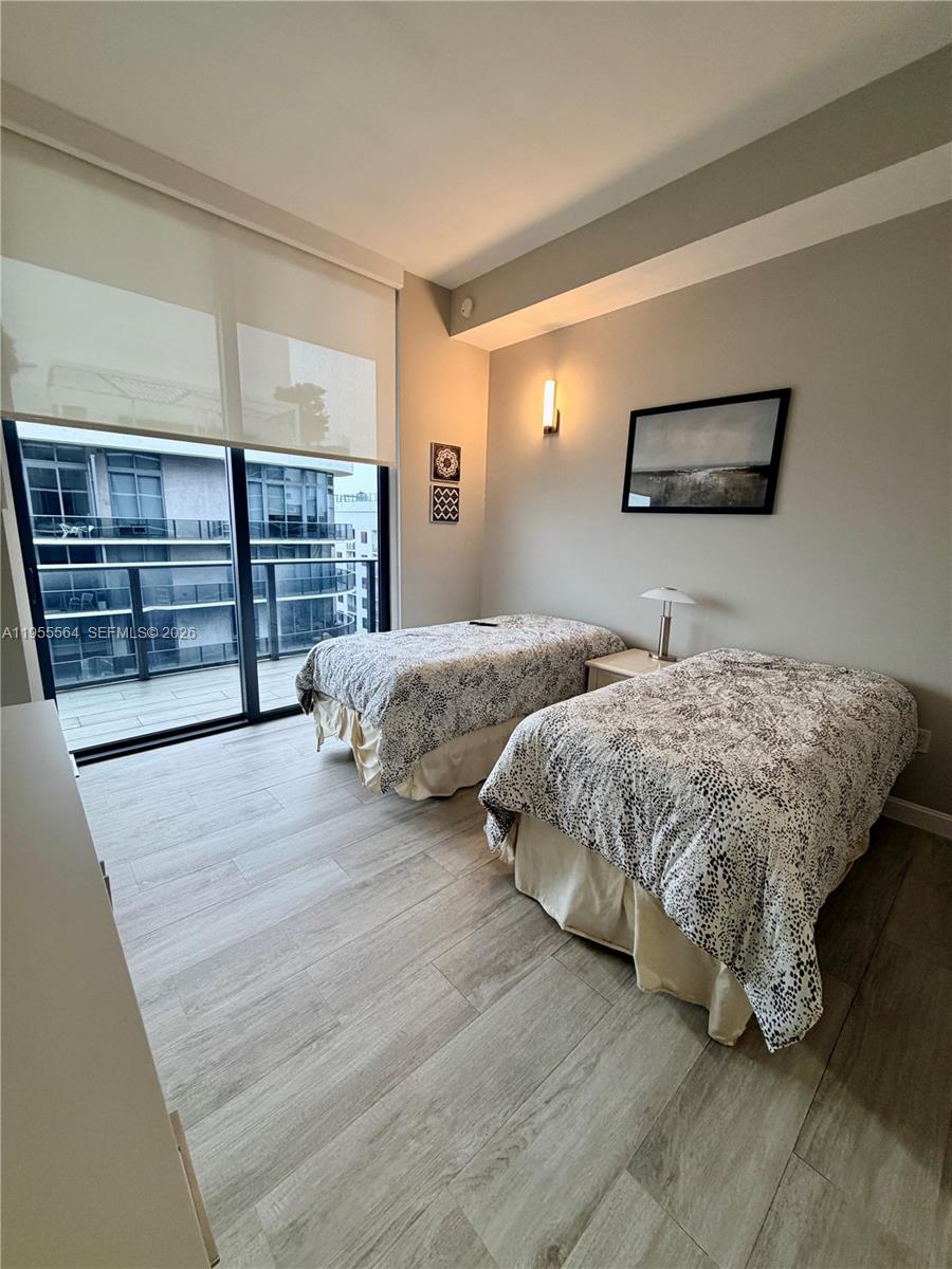 image Brickell Heights East21