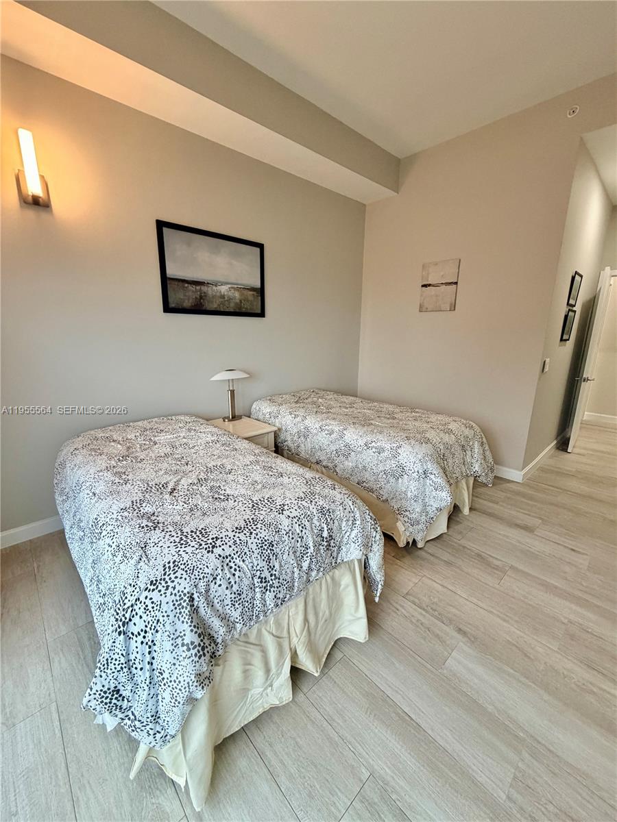 image Brickell Heights East22