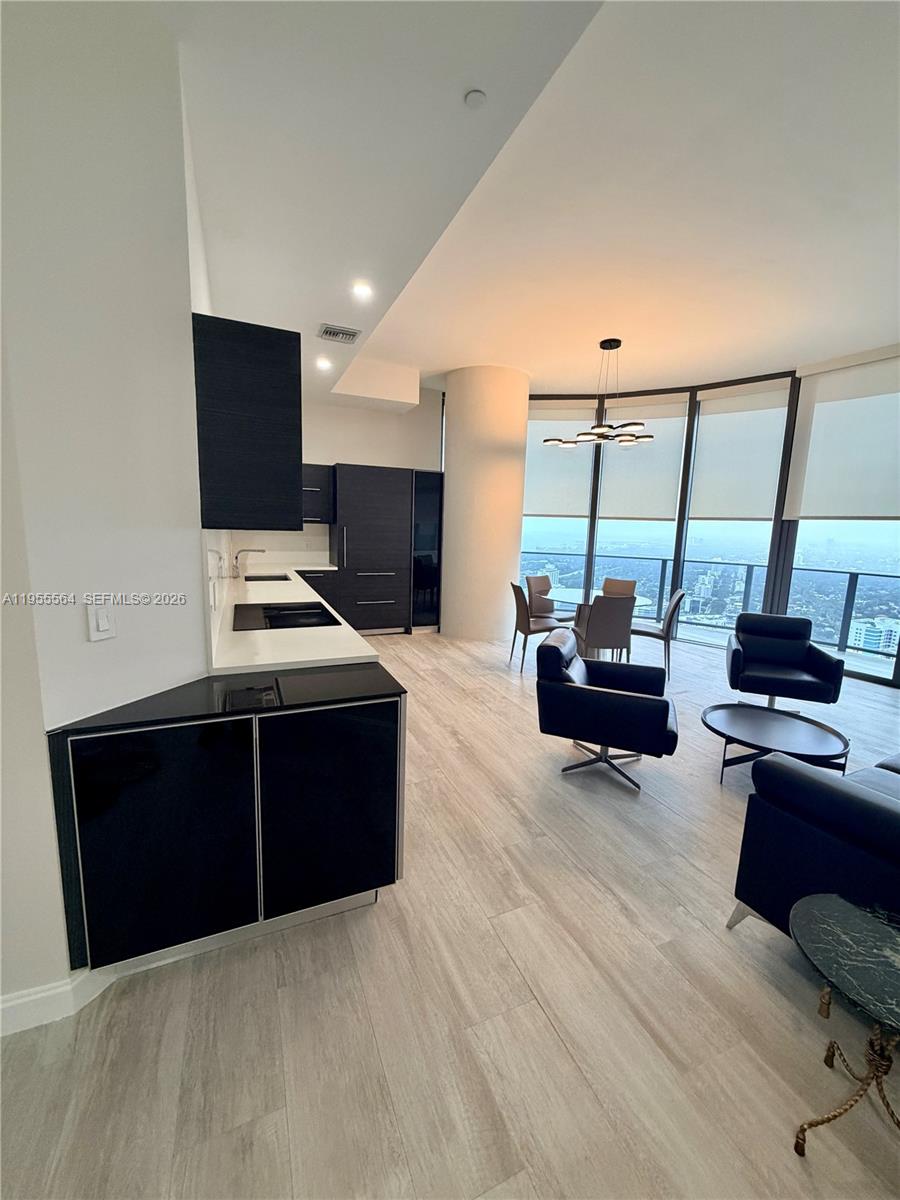 image Brickell Heights East3