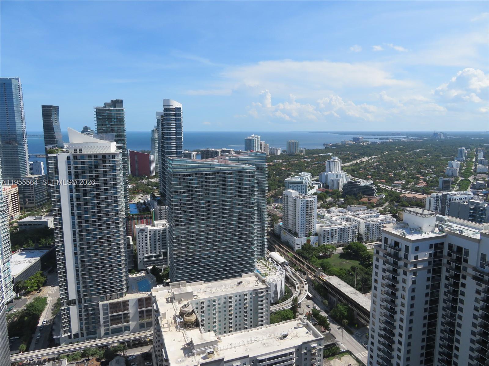 image Brickell Heights East45