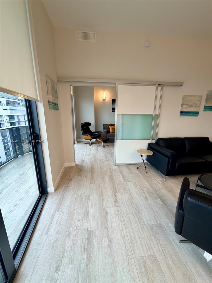 image Brickell Heights East6