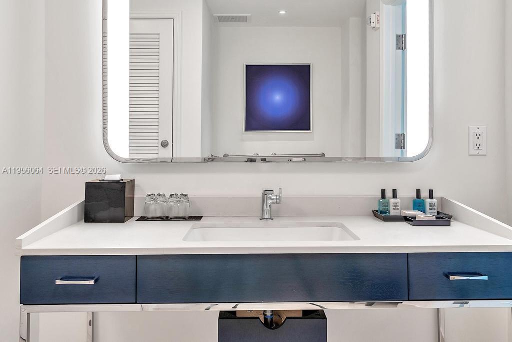 image Fontainebleau II22