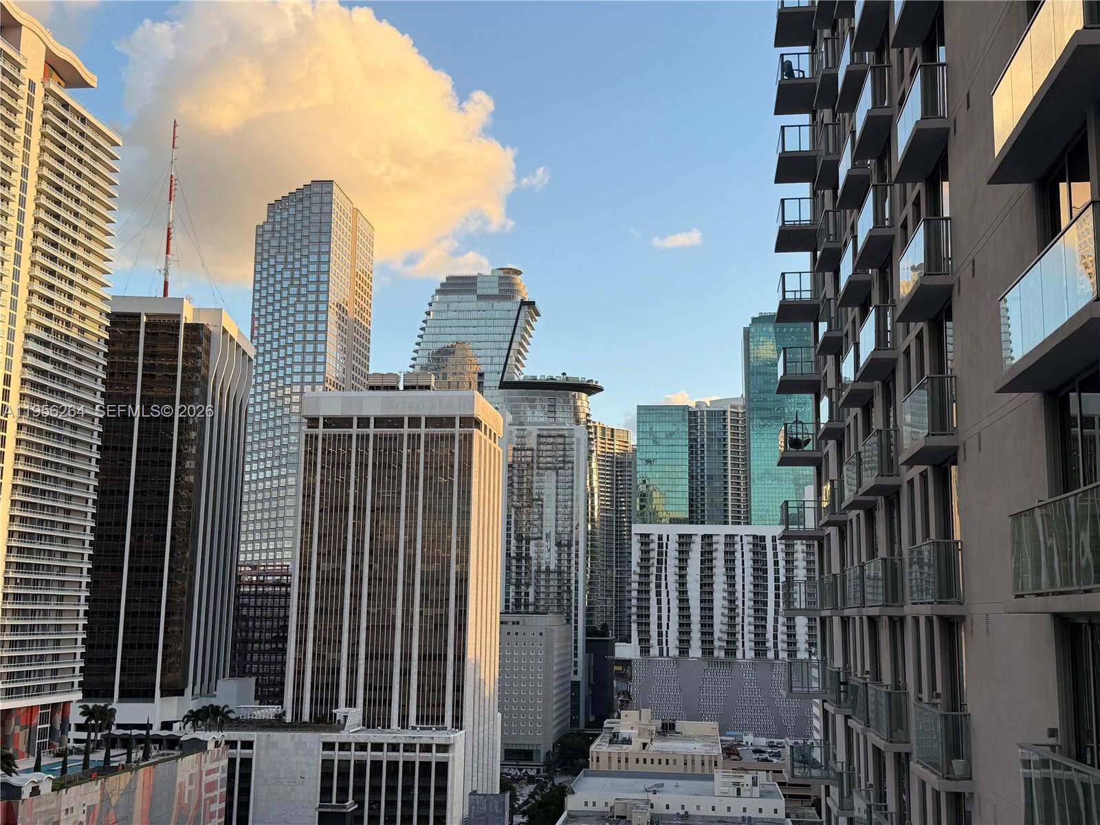 image Loft Downtown I21