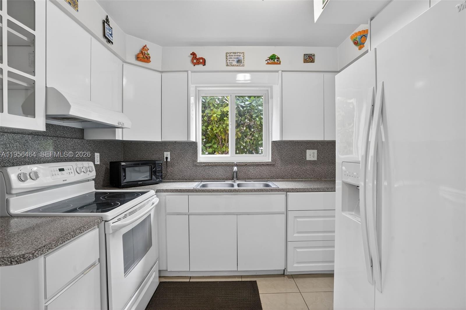 2455 SW 11th St #7-A Miami, FL 33135