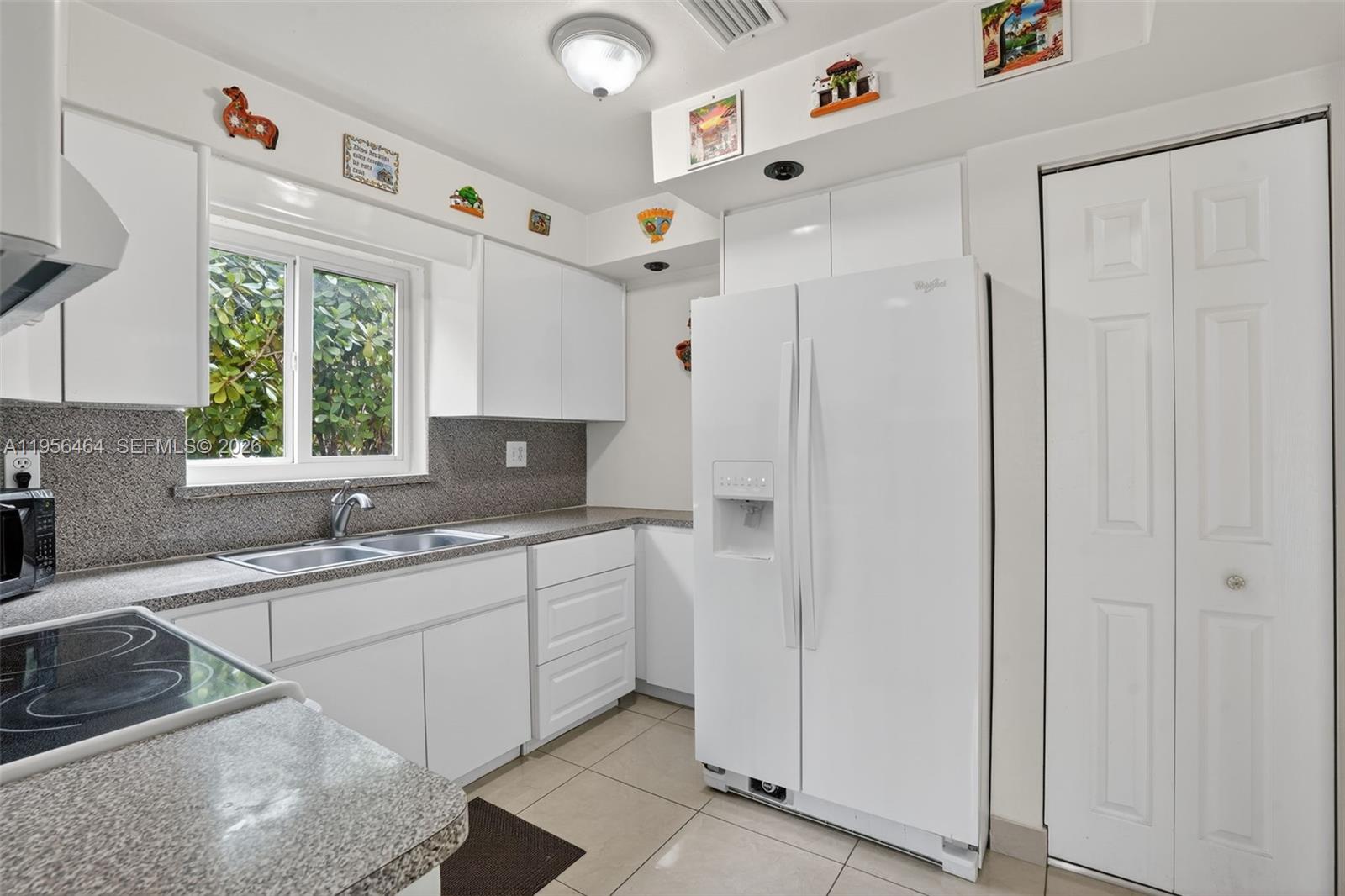 2455 SW 11th St #7-A Miami, FL 33135