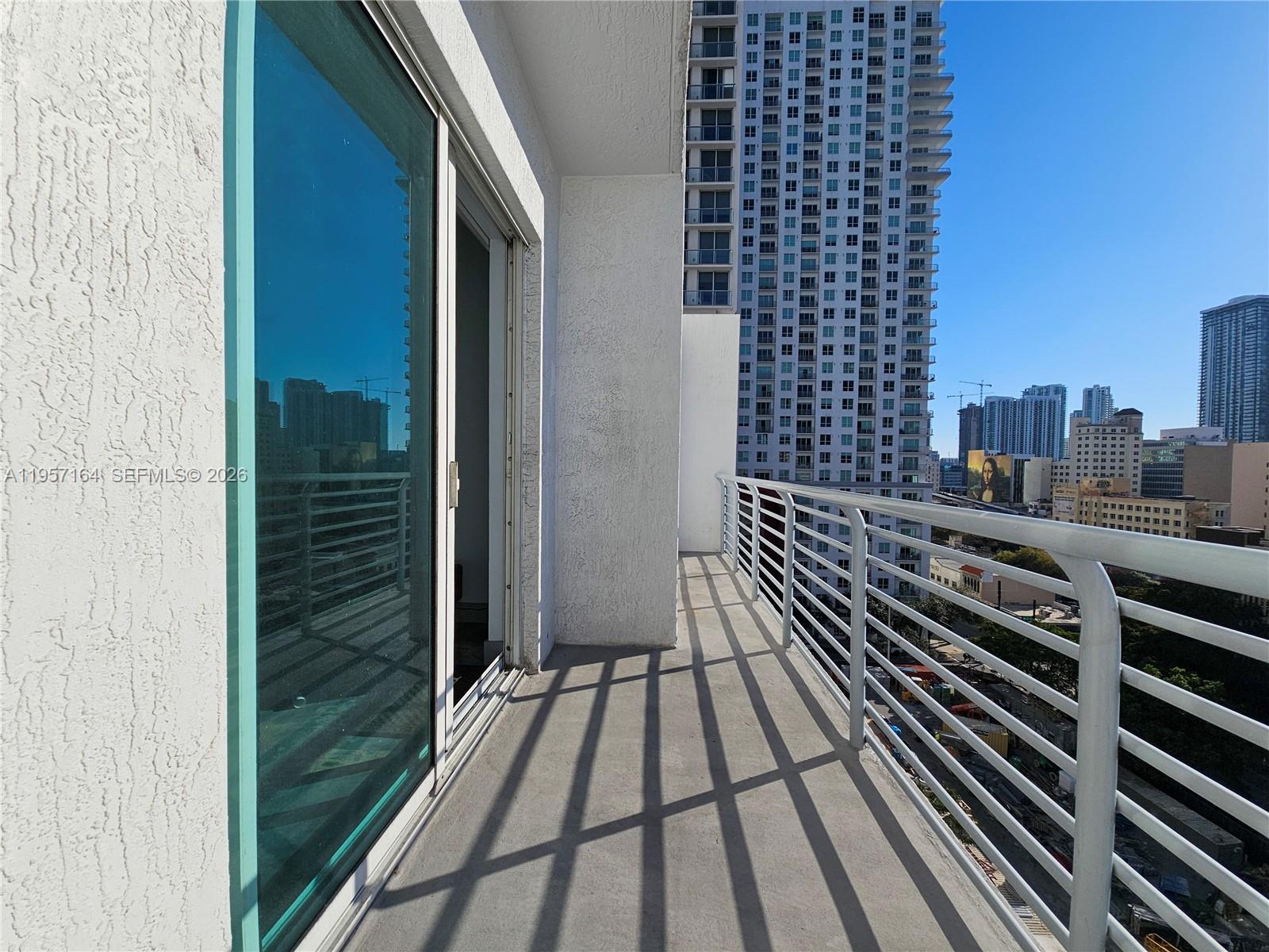 image Loft Downtown I18