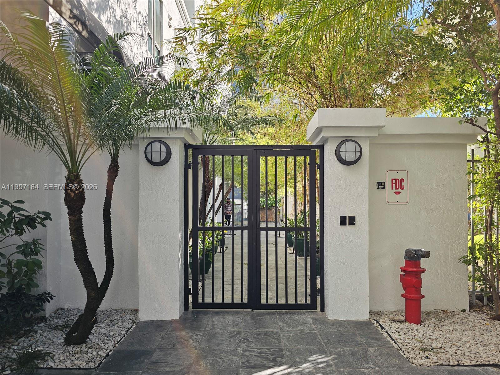 image Loft Downtown I44