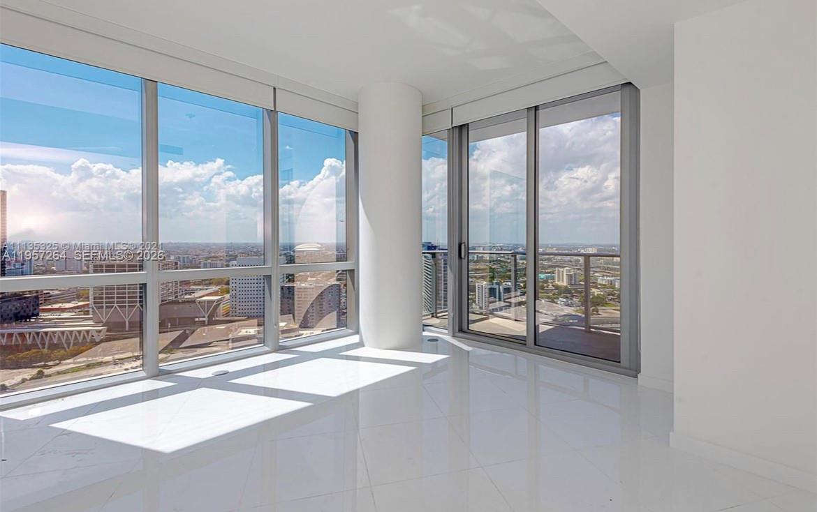 image Paramount Miami Worldcenter19