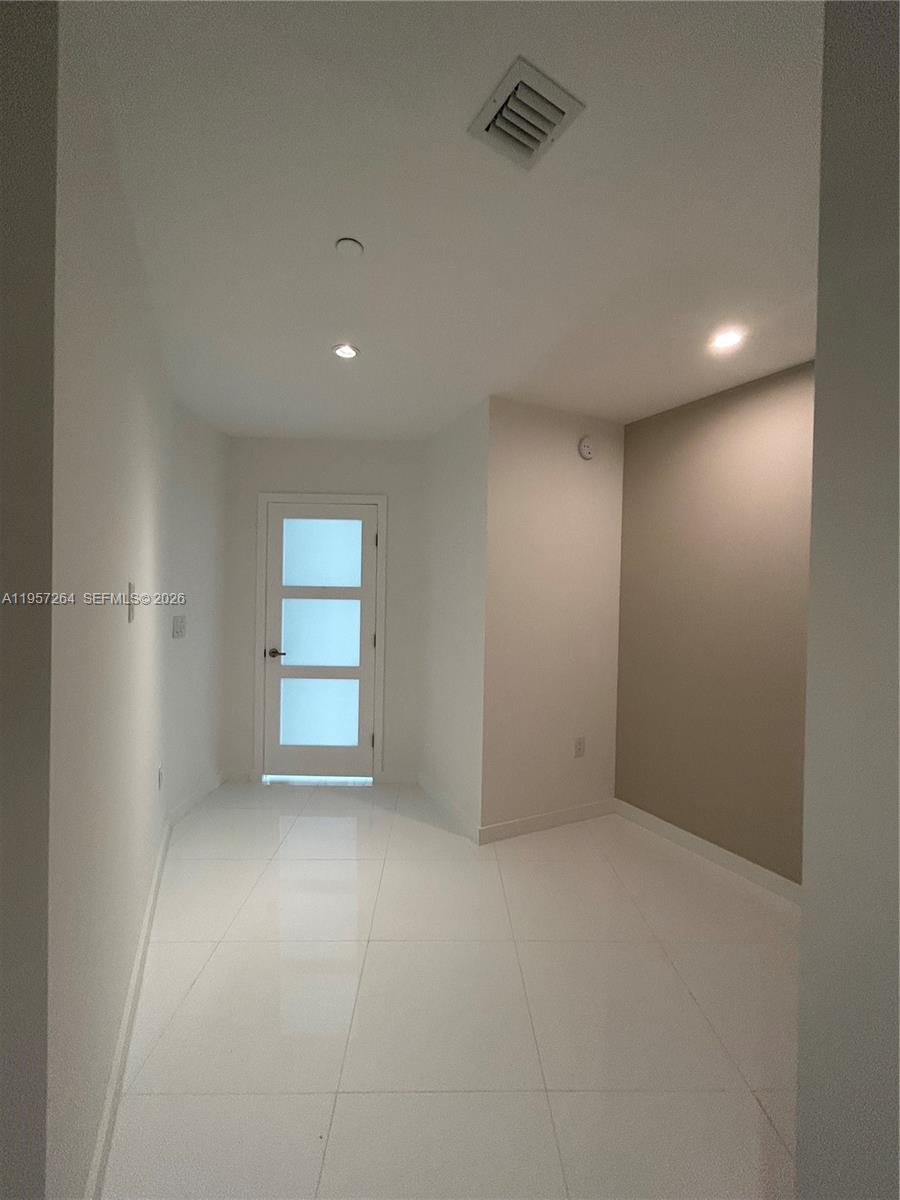 image Paramount Miami Worldcenter4