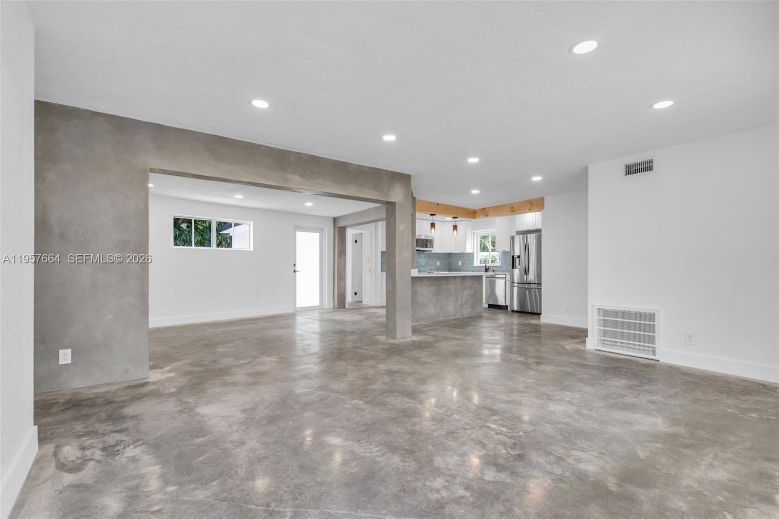 3301 N 66th Ave Hollywood, FL 33024