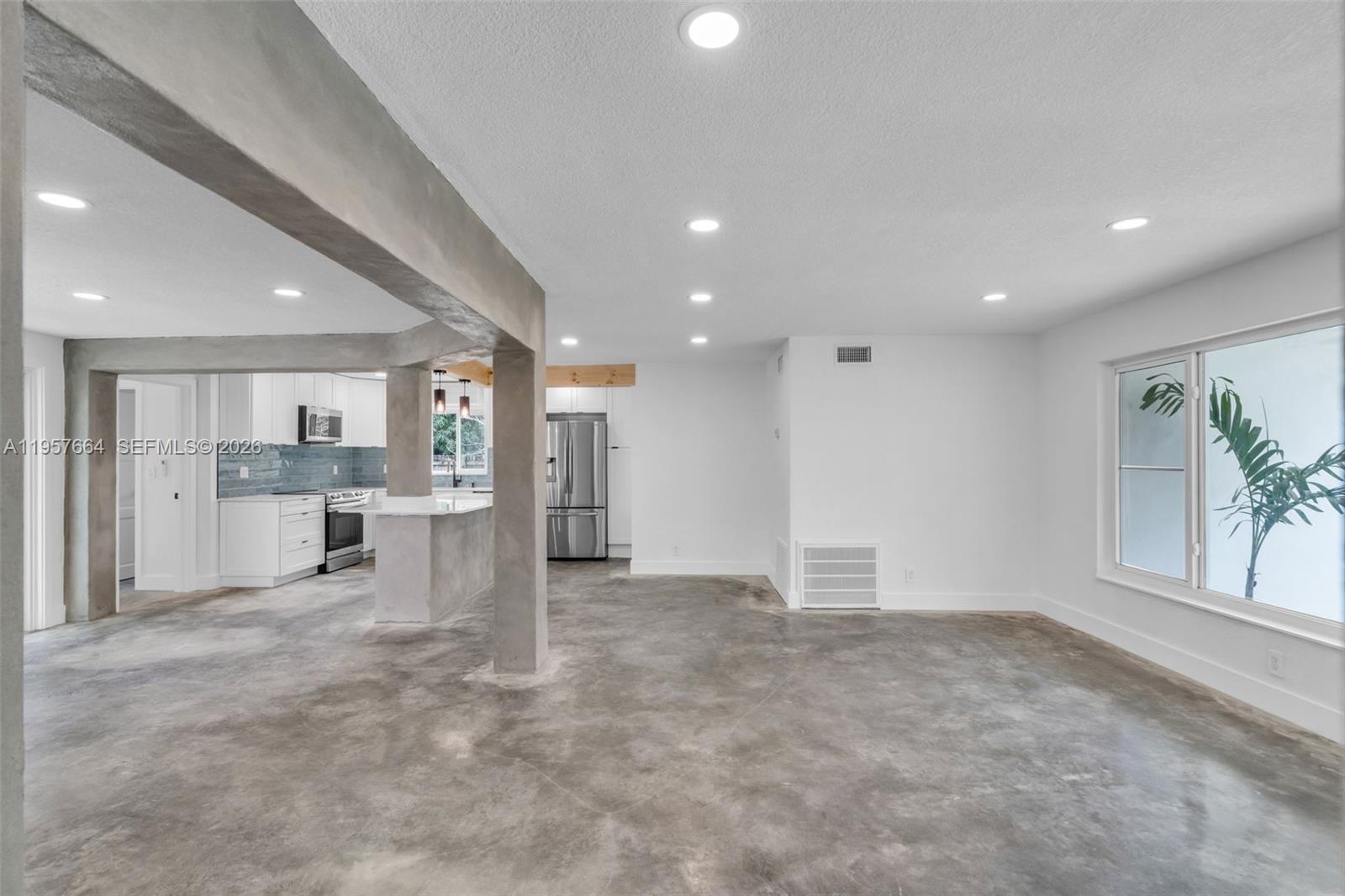 3301 N 66th Ave Hollywood, FL 33024