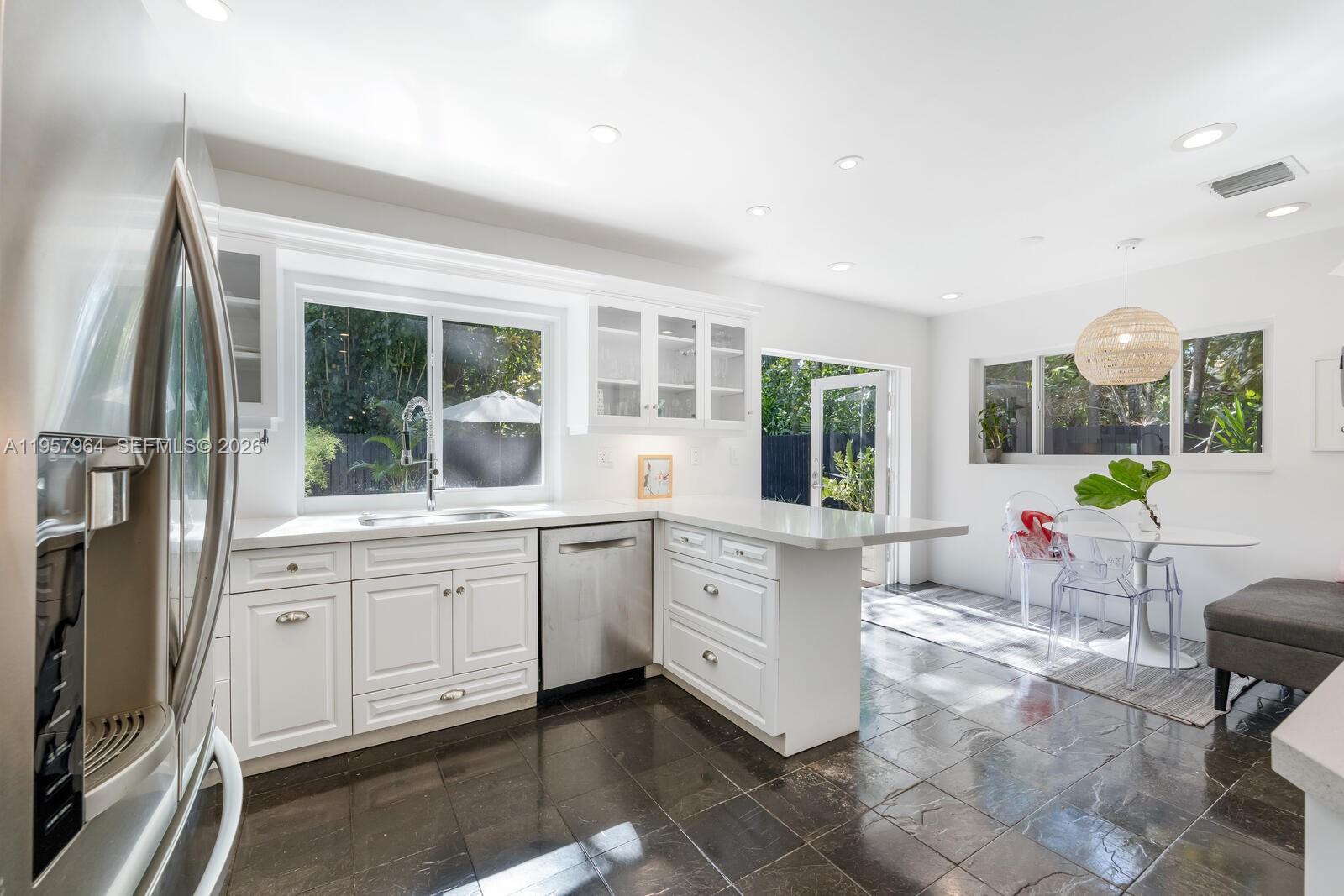 5100 SW 75th St Miami, FL 33143