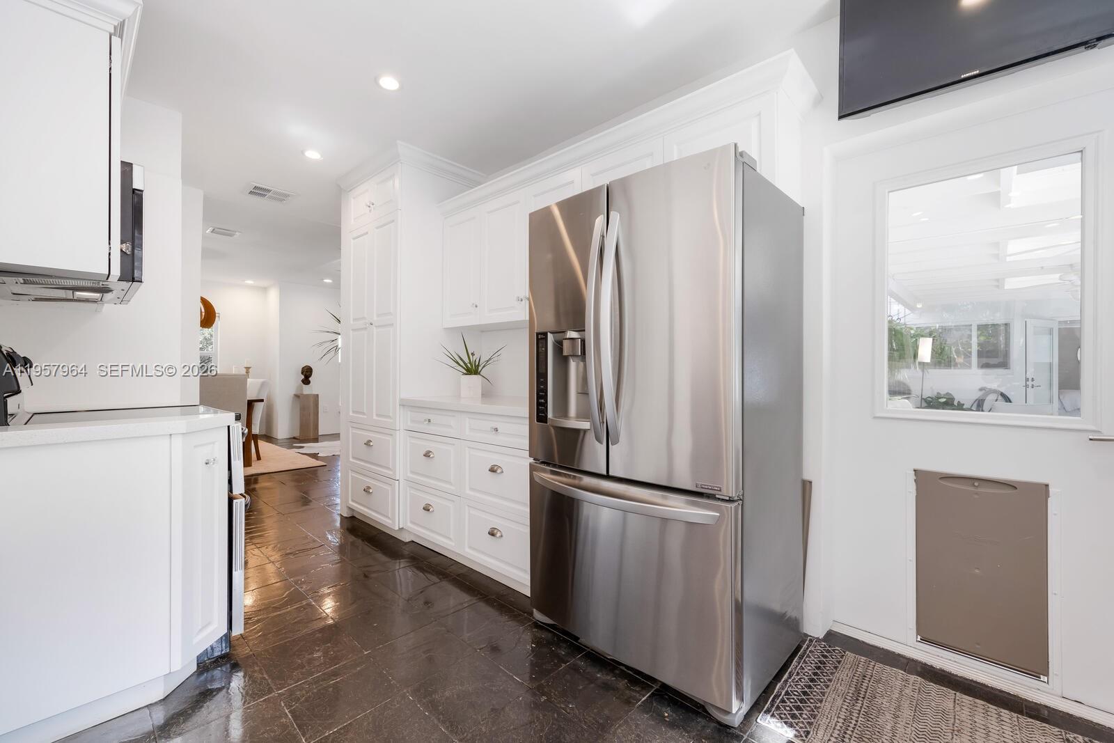 5100 SW 75th St Miami, FL 33143