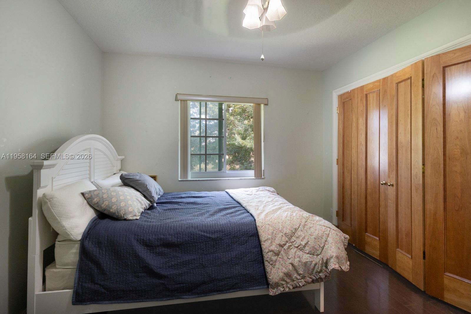 7821 SW 129th Ter Pinecrest, FL 33156