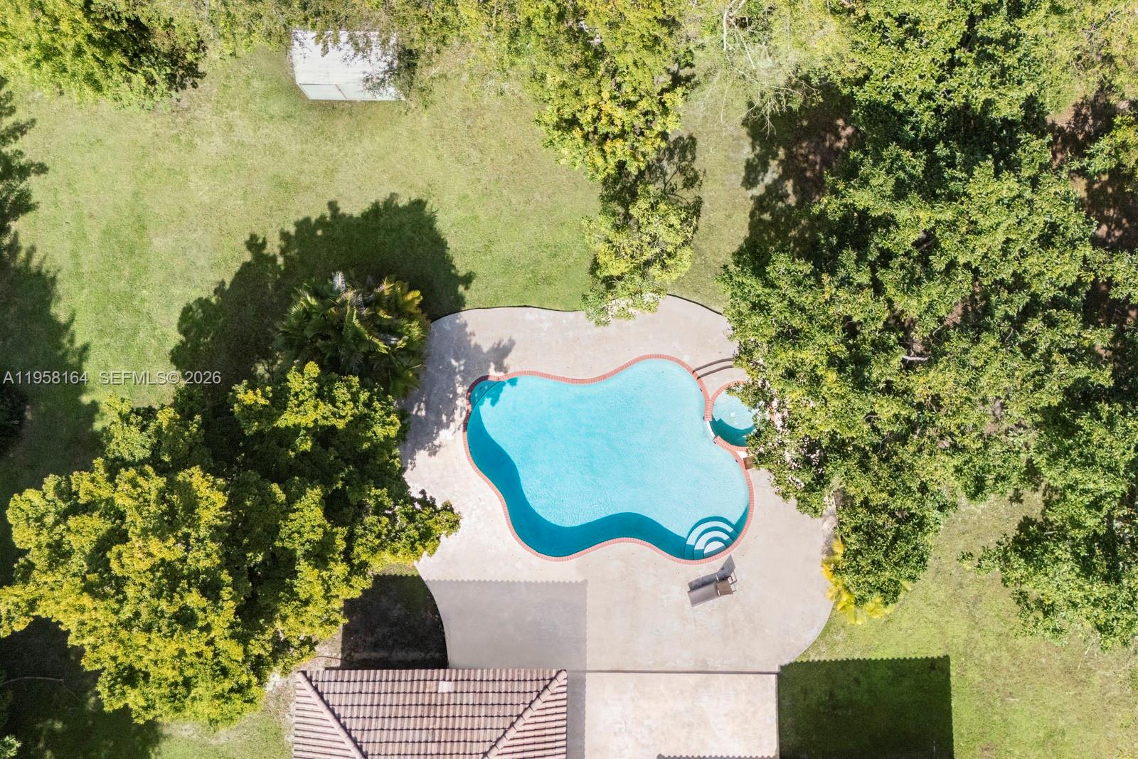 7821 SW 129th Ter Pinecrest, FL 33156