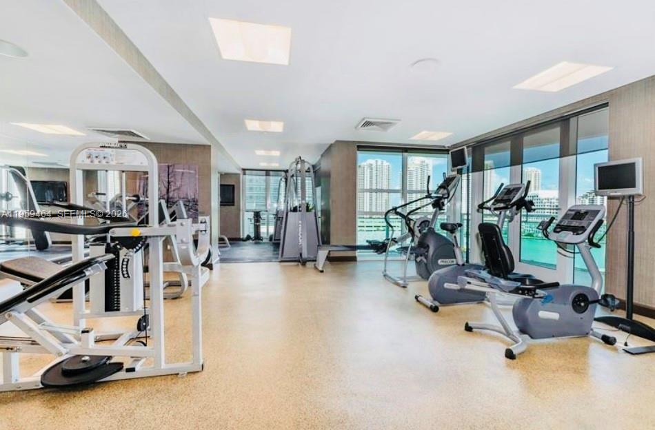 image The Plaza on Brickell West9