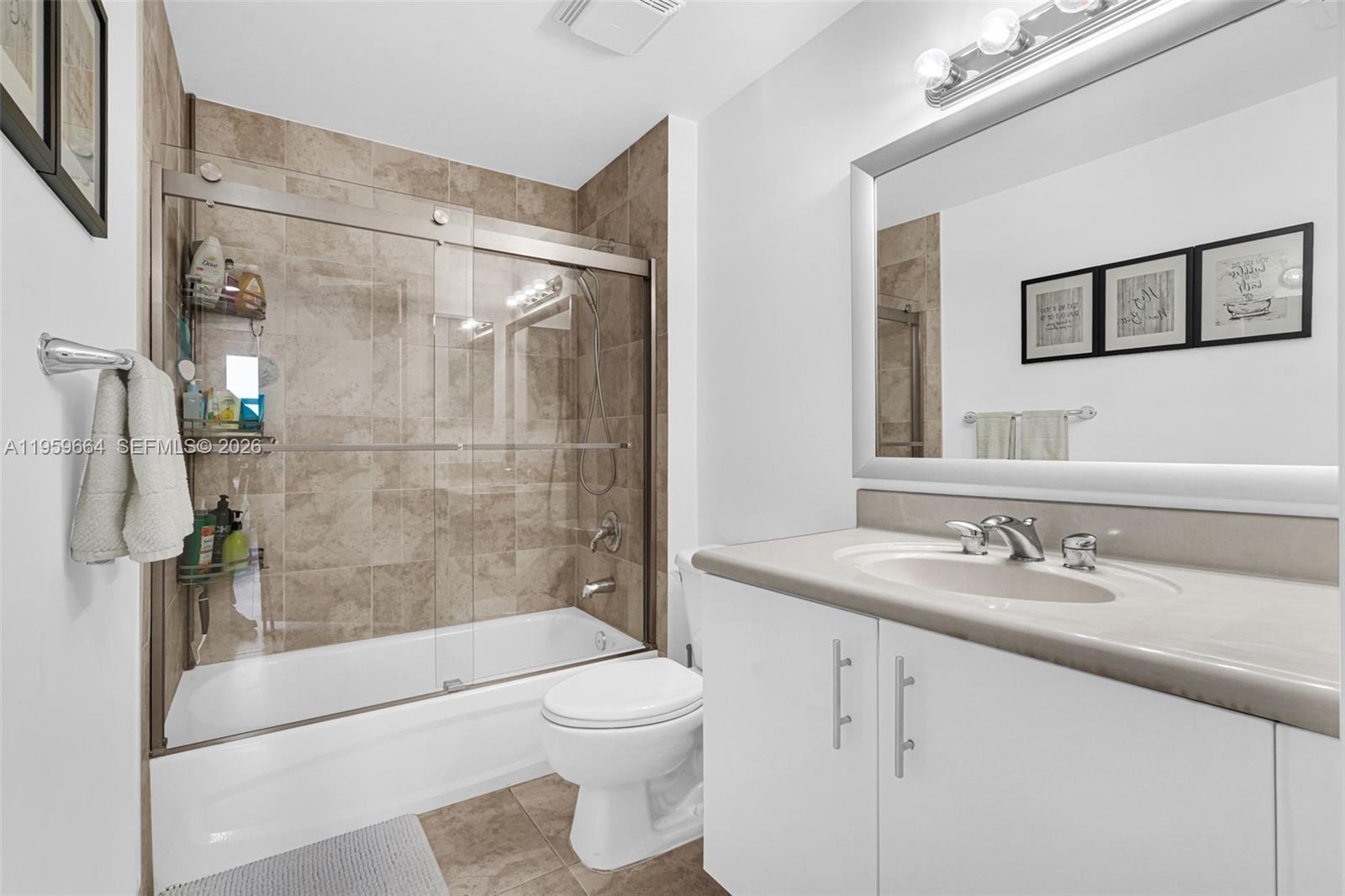 7910 Harbor Is Dr #1103 North Bay Village, FL 33141