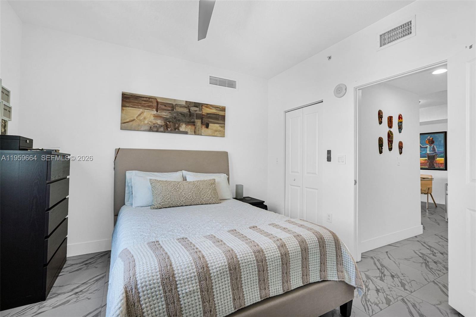 7910 Harbor Is Dr #1103 North Bay Village, FL 33141