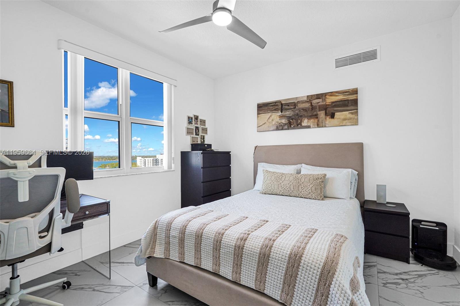 7910 Harbor Is Dr #1103 North Bay Village, FL 33141