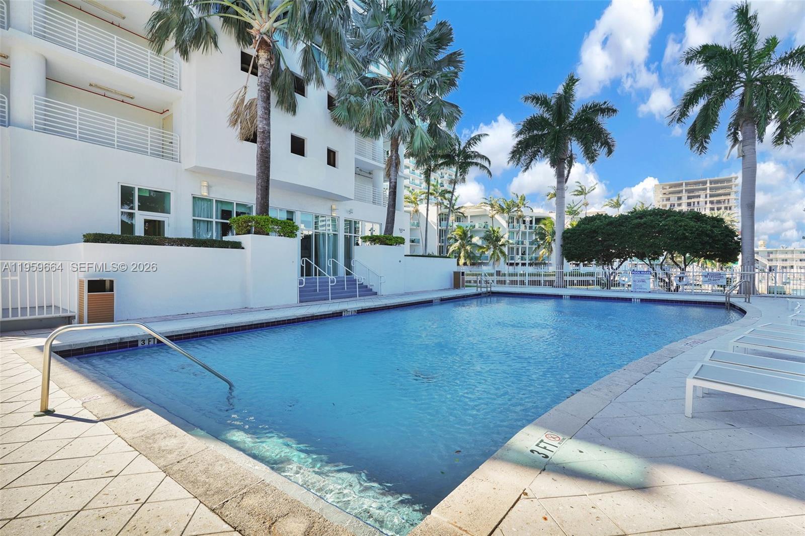 7910 Harbor Is Dr #1103 North Bay Village, FL 33141