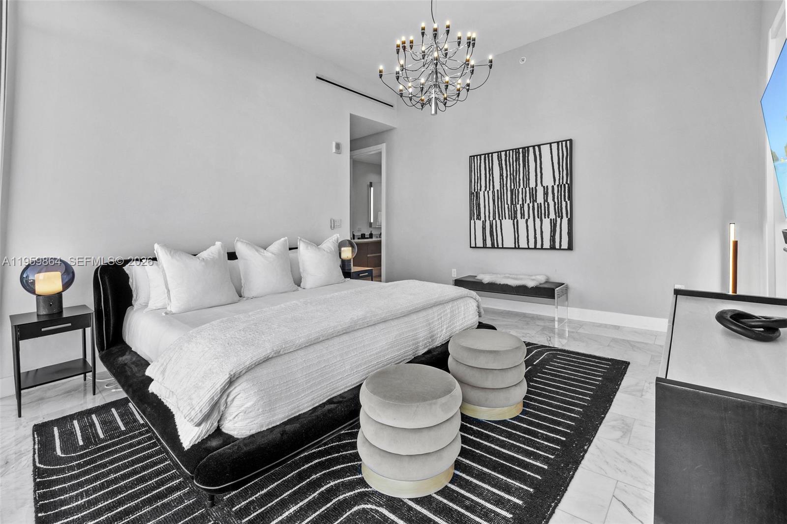 1451 Brickell Ave #4401 Miami, FL 33131