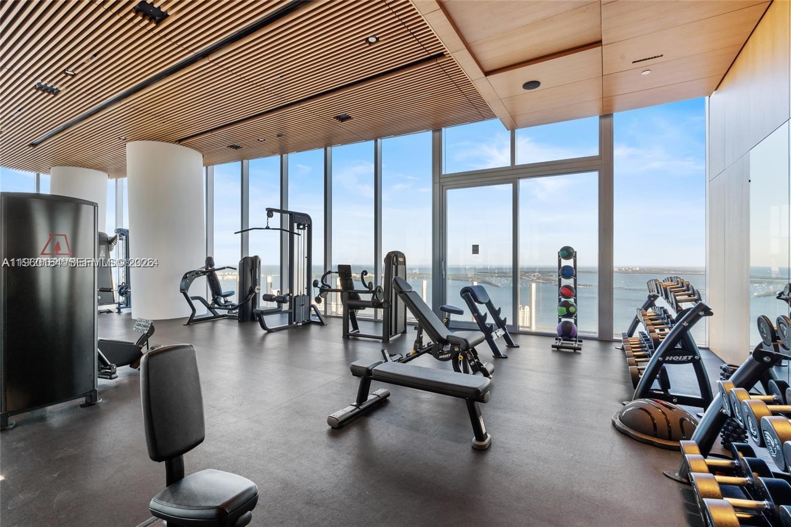 300 Biscayne Blvd Way #2105W Miami, FL 33131