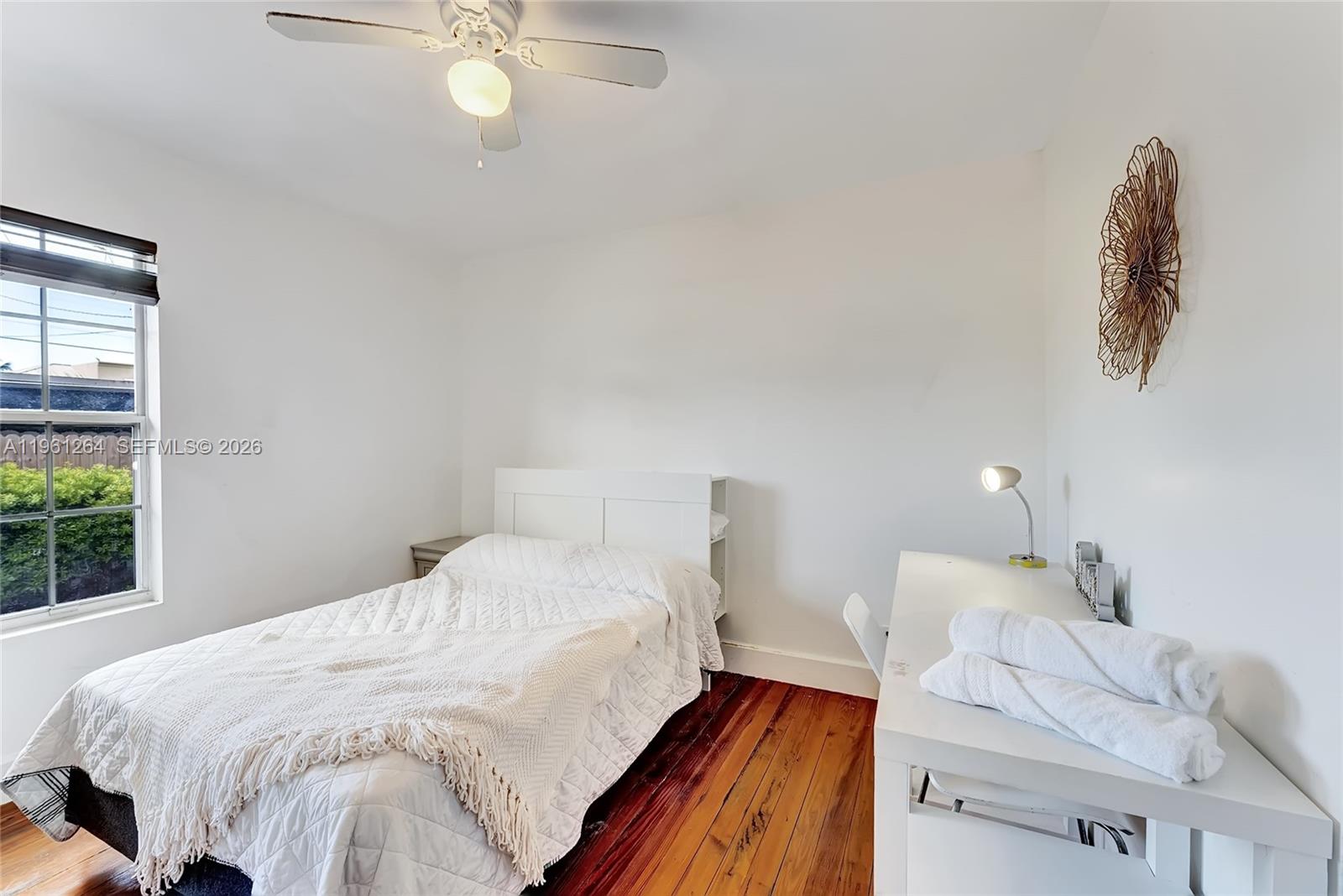 107 E Stirling Rd Dania Beach, FL 33004