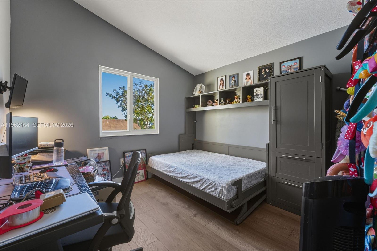 235 SW 159th Way Sunrise, FL 33326