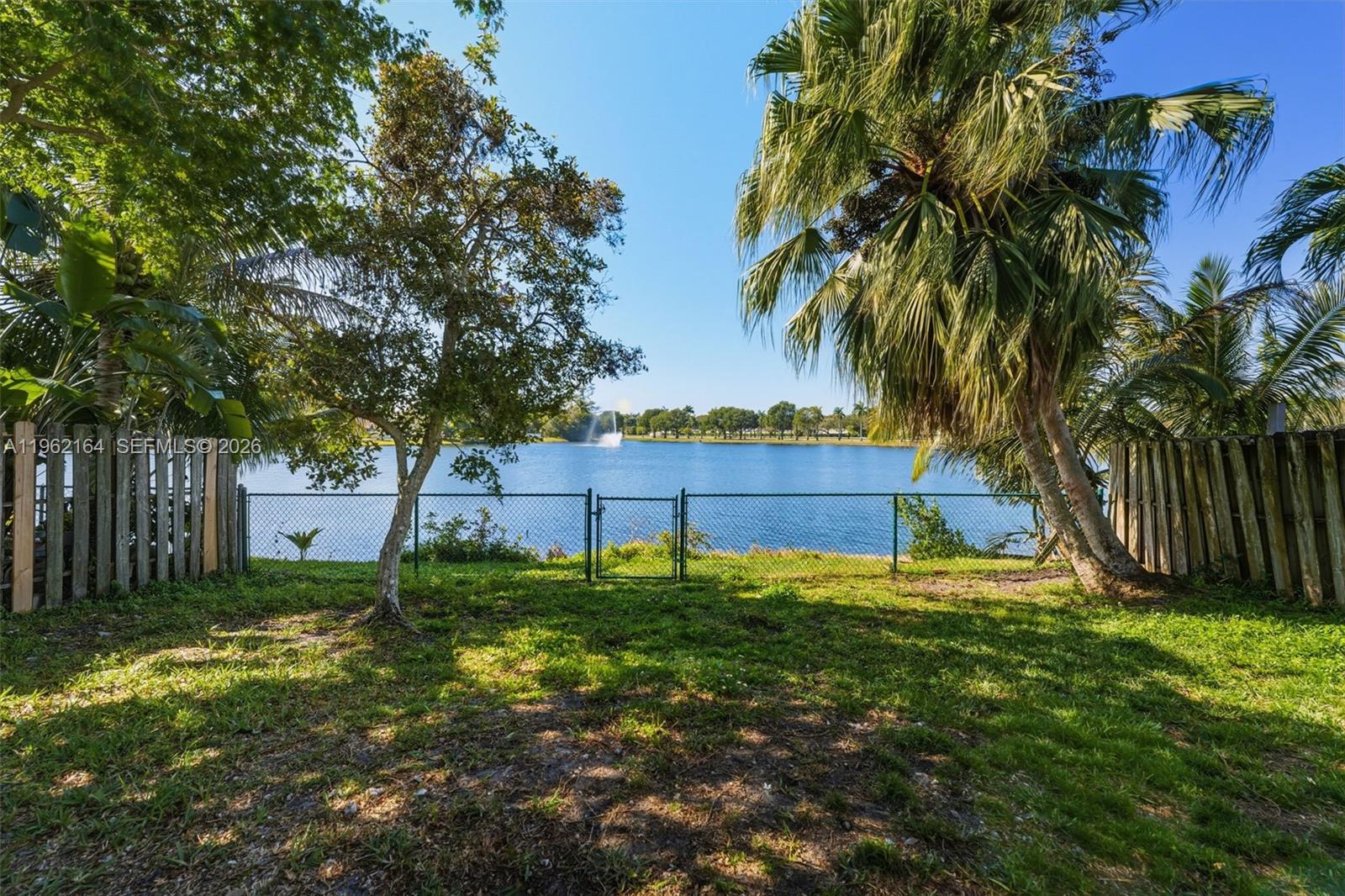 235 SW 159th Way Sunrise, FL 33326