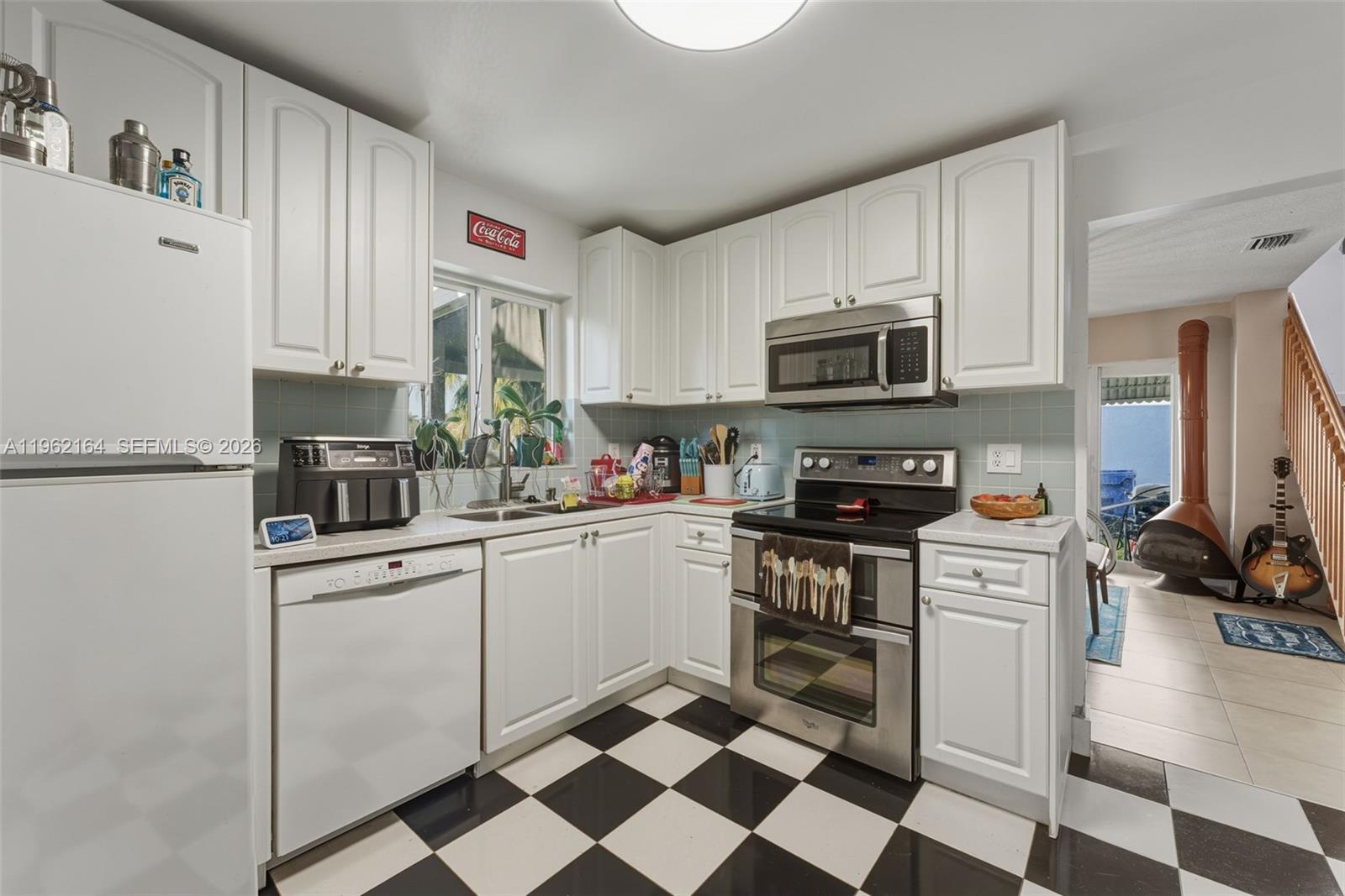 235 SW 159th Way Sunrise, FL 33326