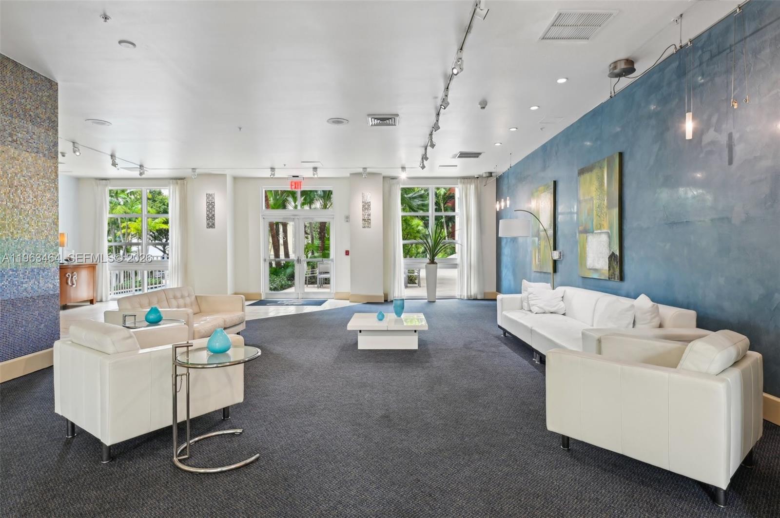 image Cite on the Bay East18