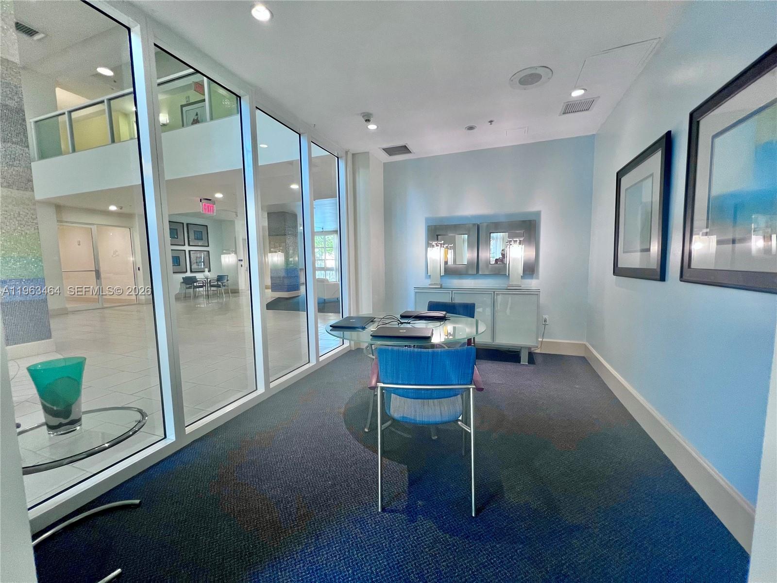 image Cite on the Bay East26