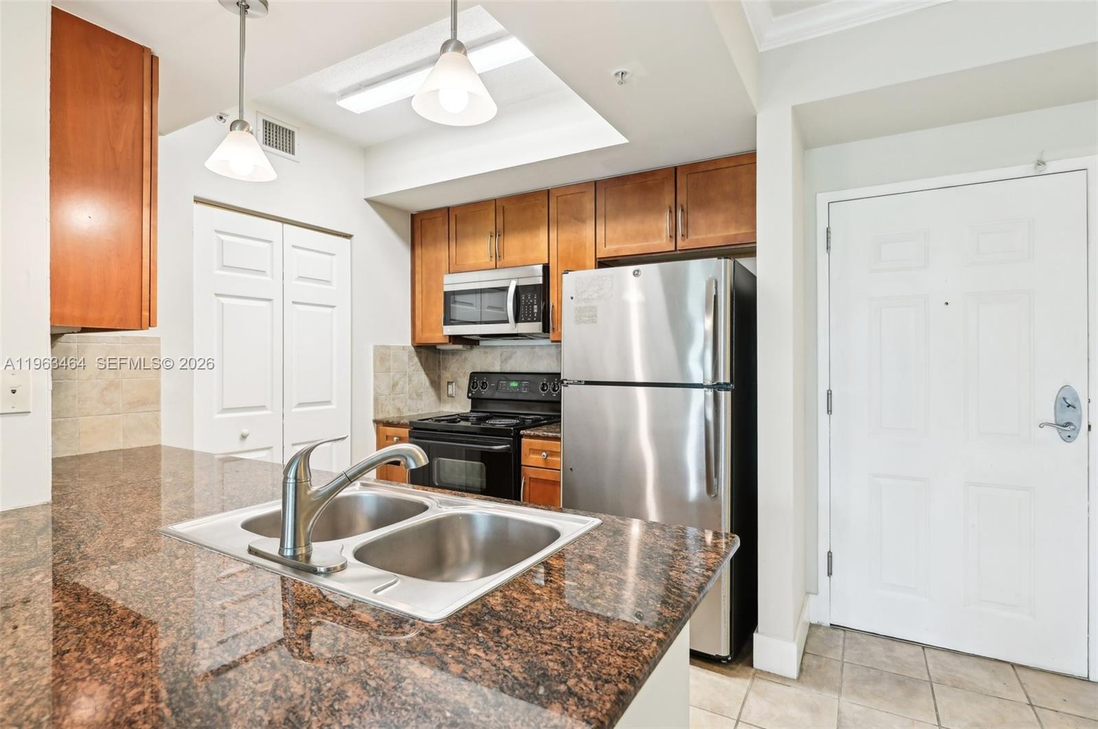 image Cite on the Bay East7