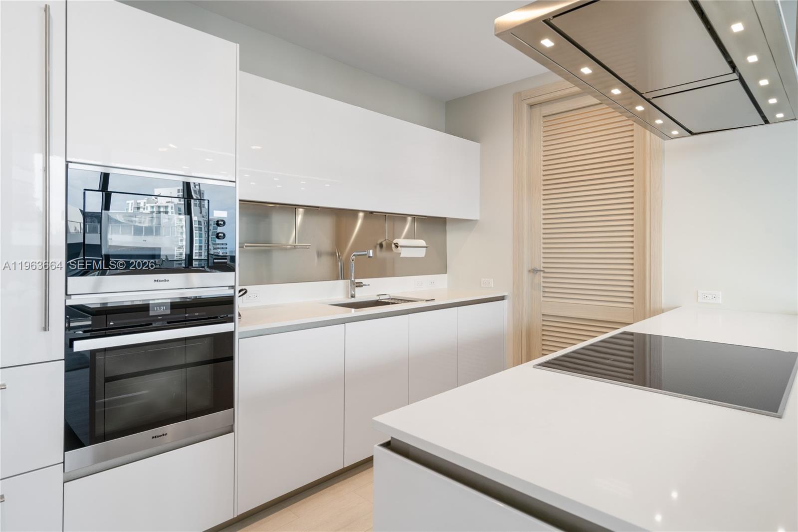 image Brickell Flatiron9