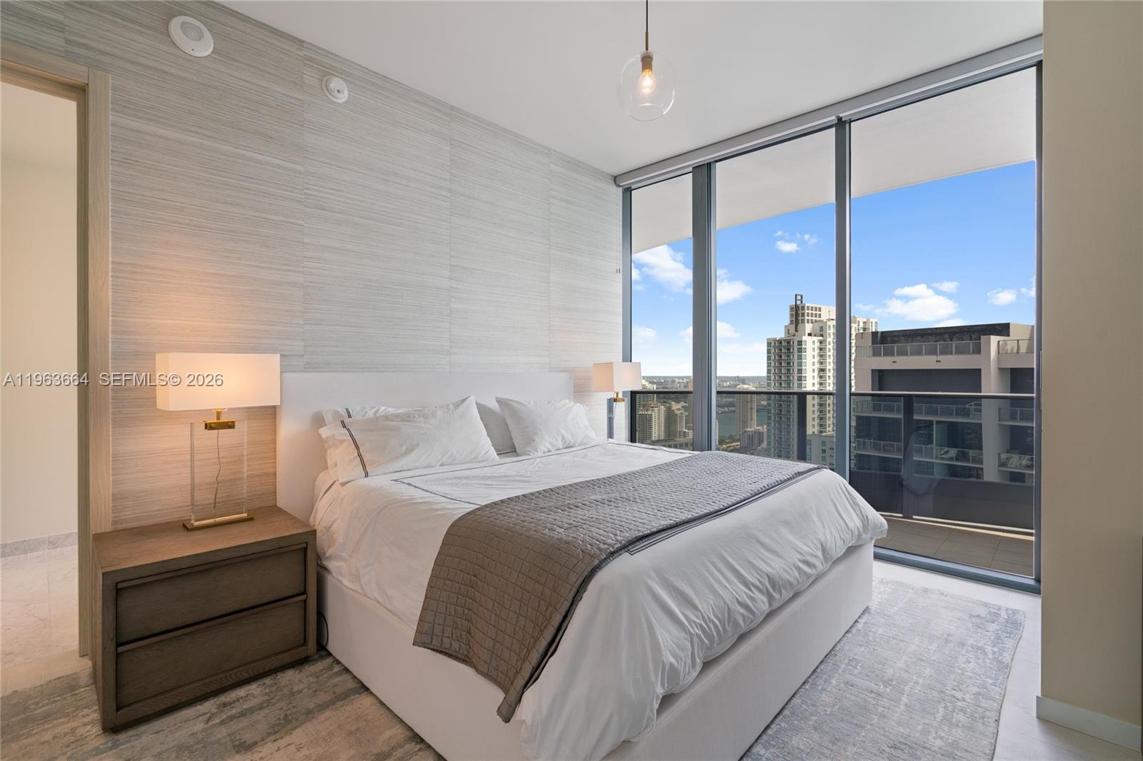 image Brickell Flatiron15