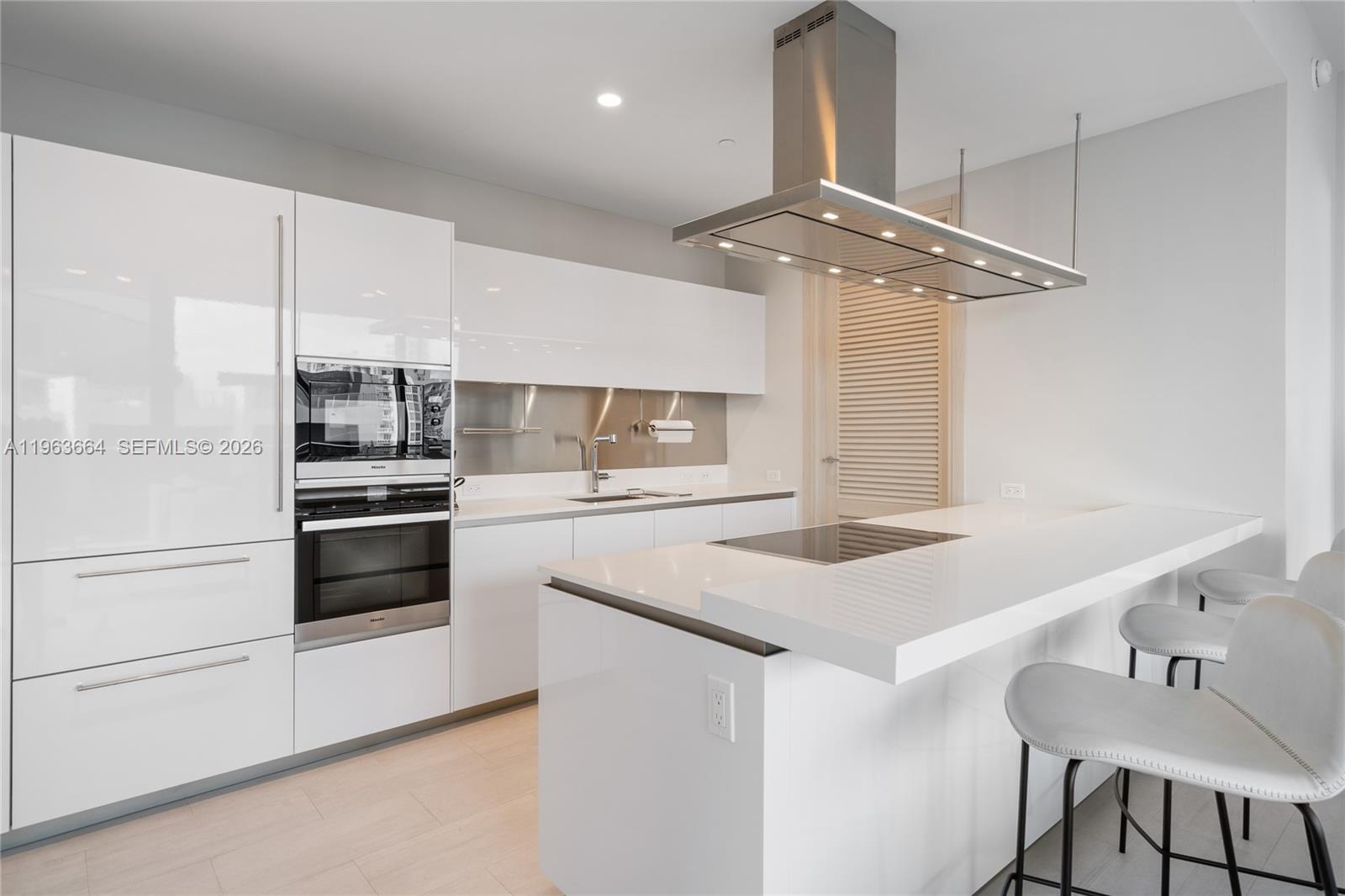 image Brickell Flatiron8