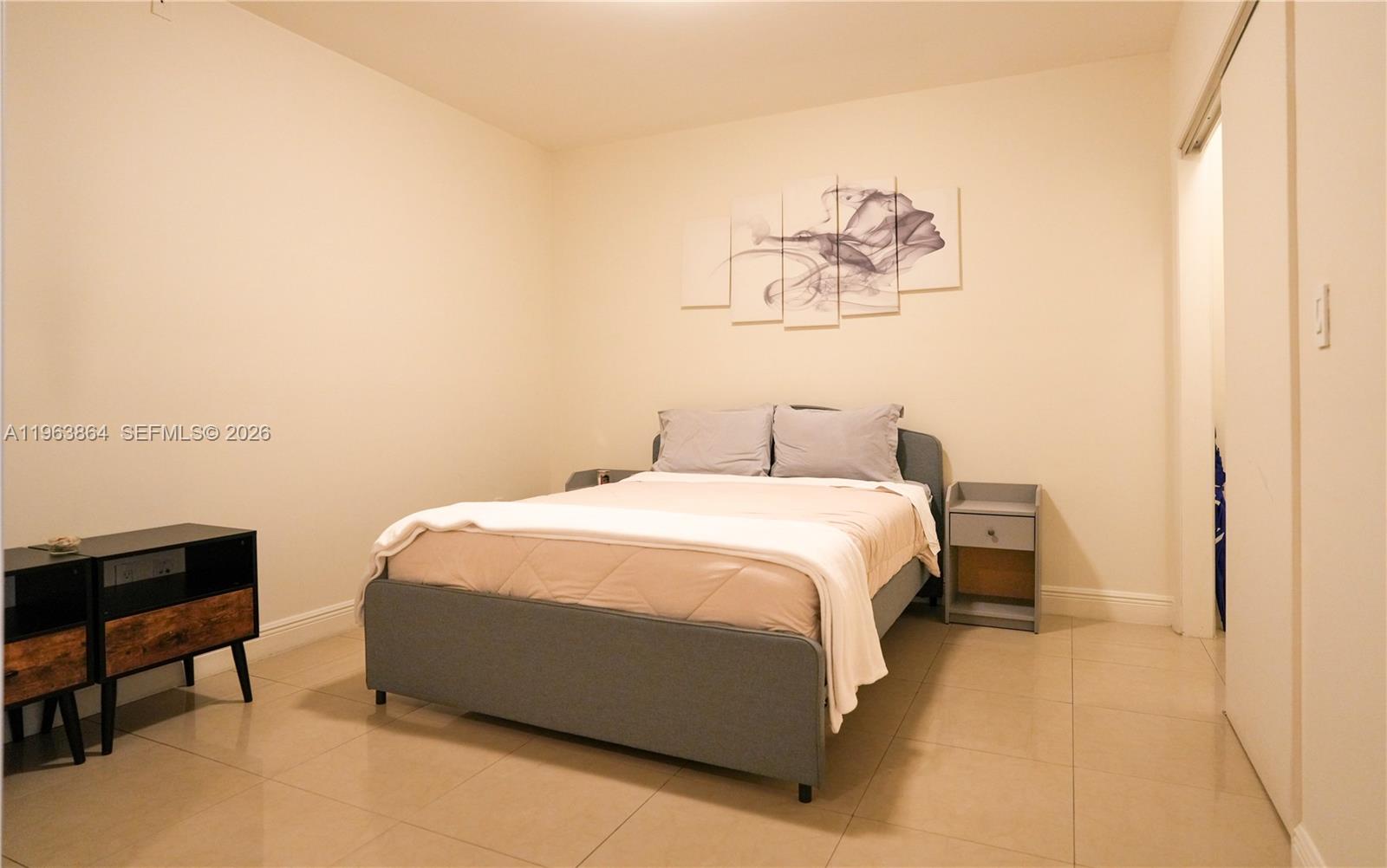 image Beach Club 211