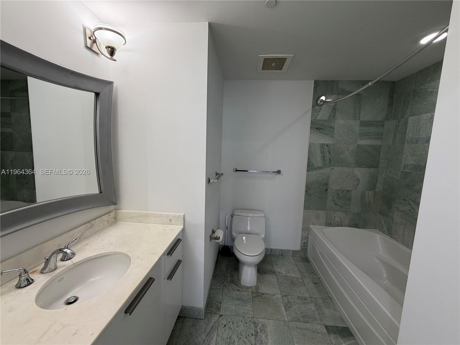 image 1060 Brickell - 10608