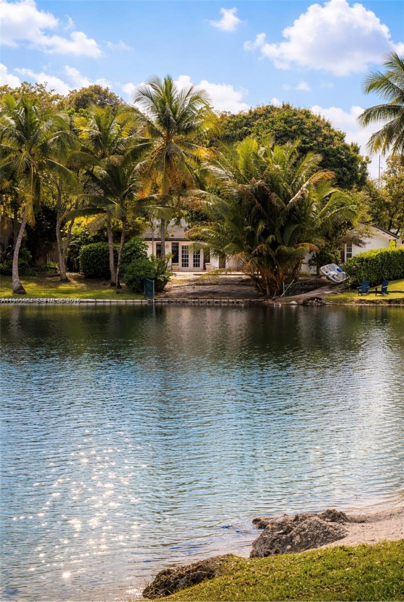 7355 Poinciana Ct Miami Lakes, FL 33014