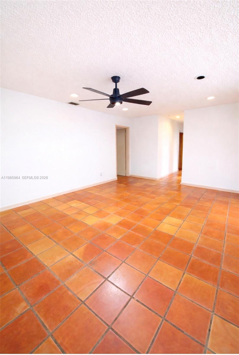 7355 Poinciana Ct Miami Lakes, FL 33014