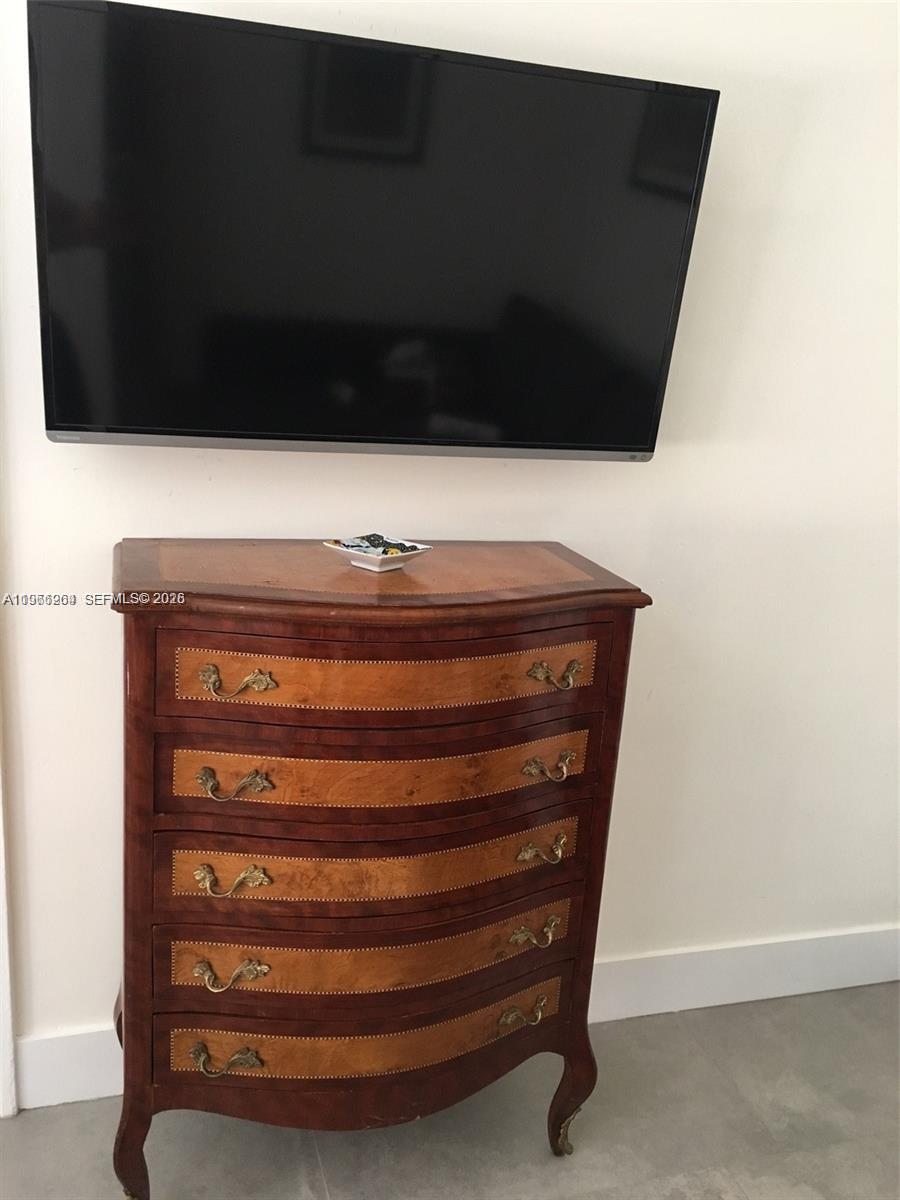 119 Menores Ave #8A Coral Gables, FL 33134