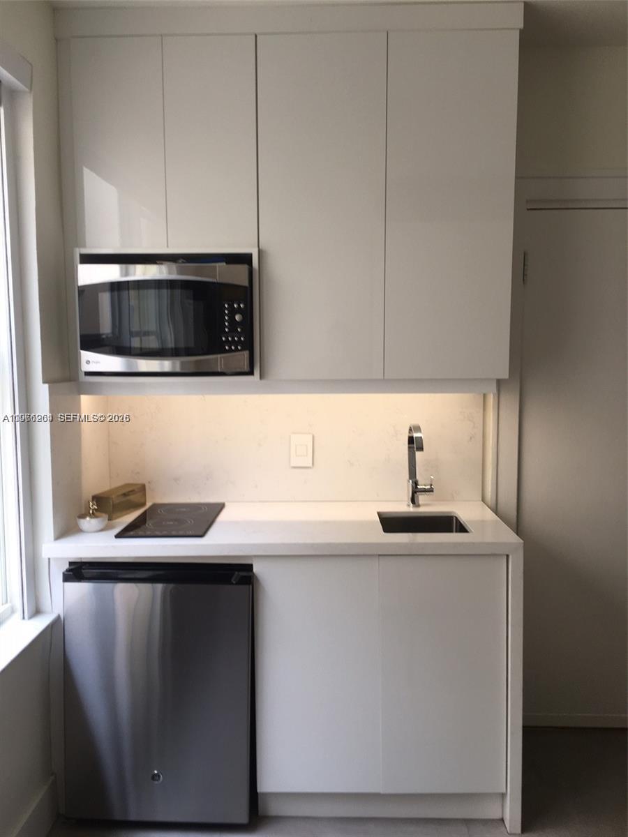 119 Menores Ave #8A Coral Gables, FL 33134