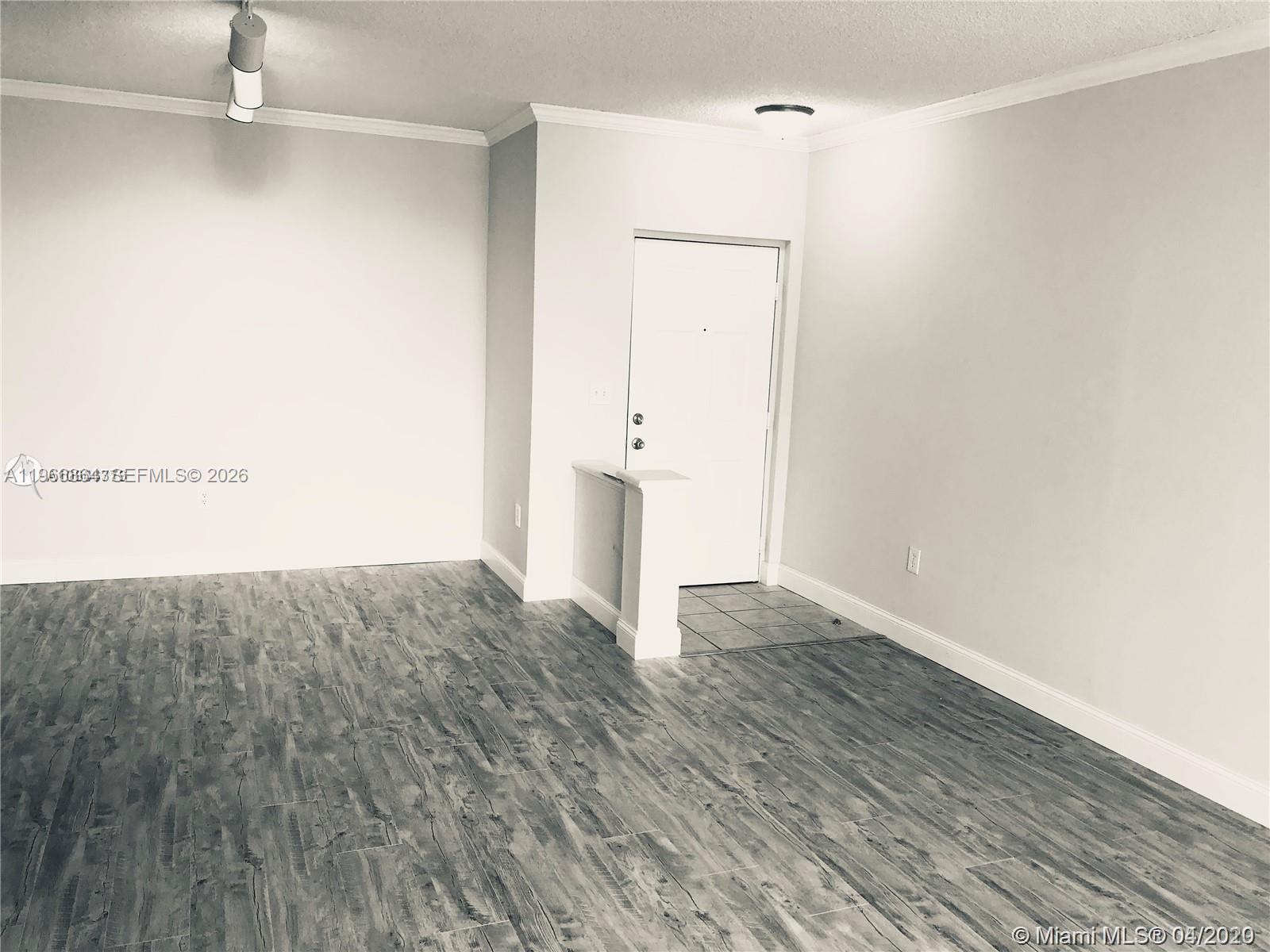 image Porto Bellagio Condo13