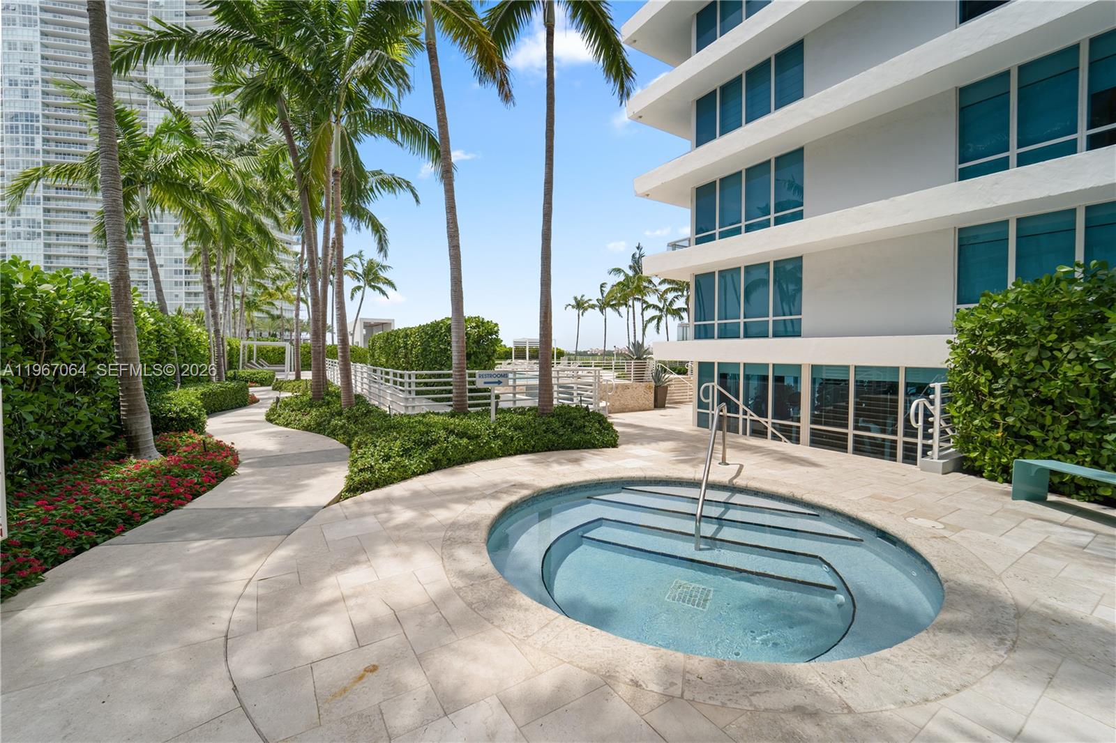 540 West Ave #911 Miami Beach, FL 33139
