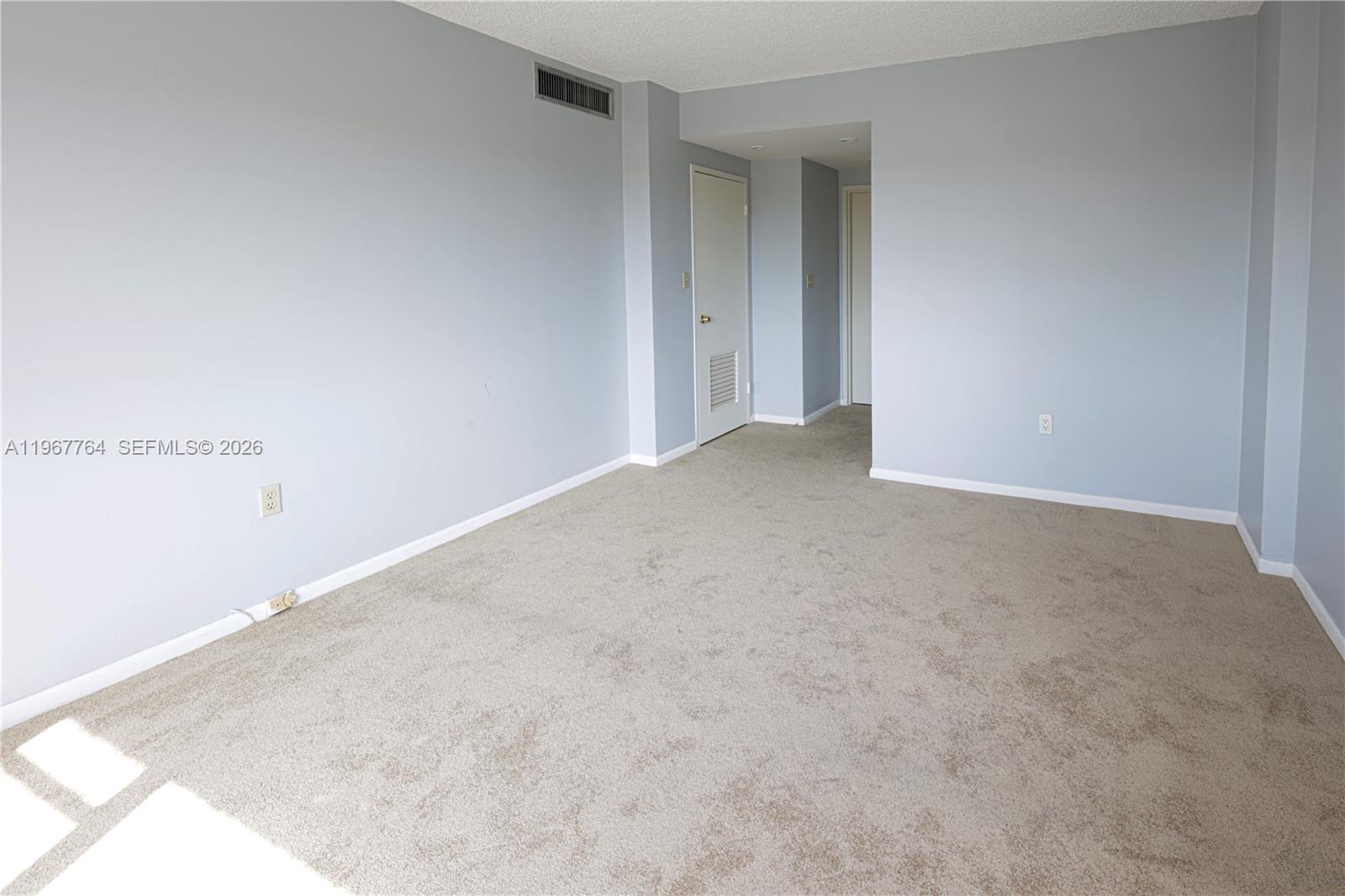 1700 NE 105th St #512 Miami Shores, FL 33138