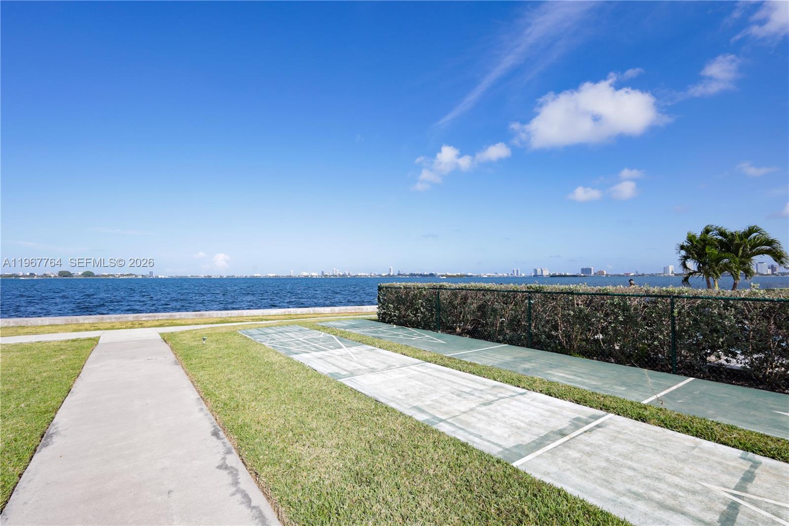 1700 NE 105th St #512 Miami Shores, FL 33138