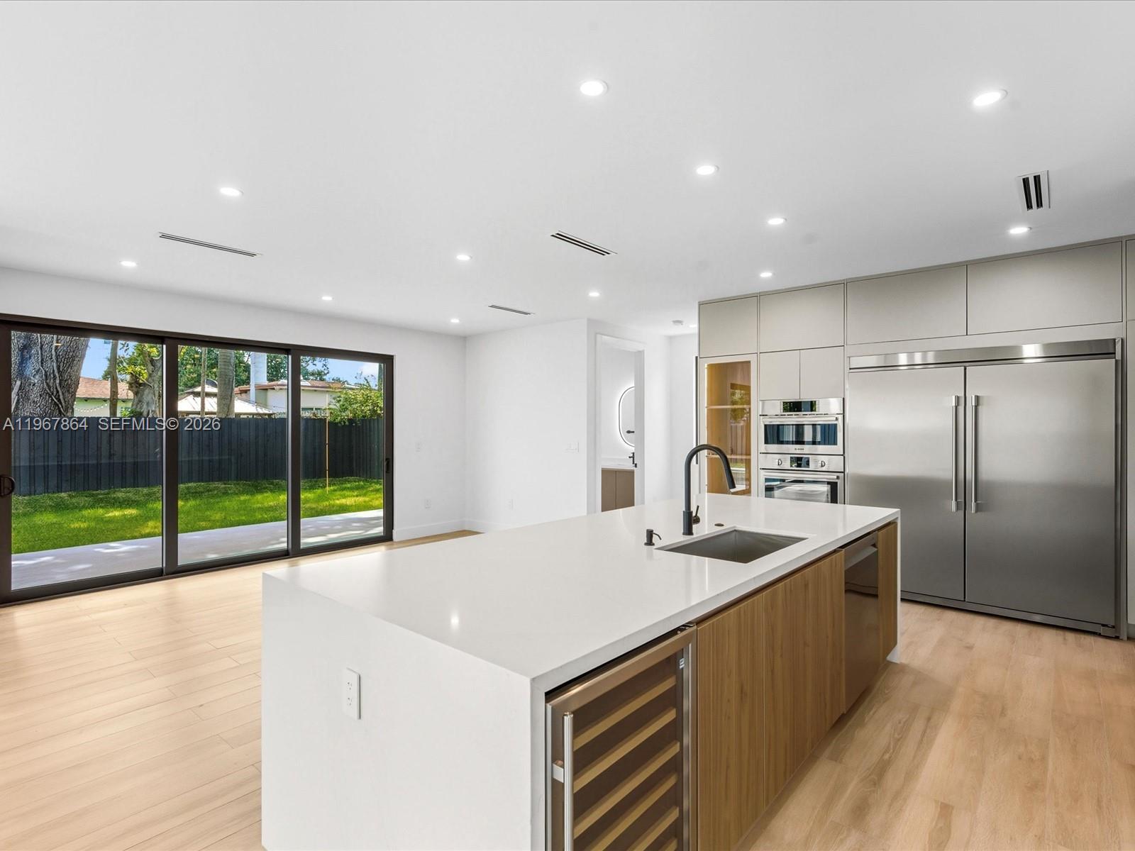 2606 SW 19th St Miami, FL 33145