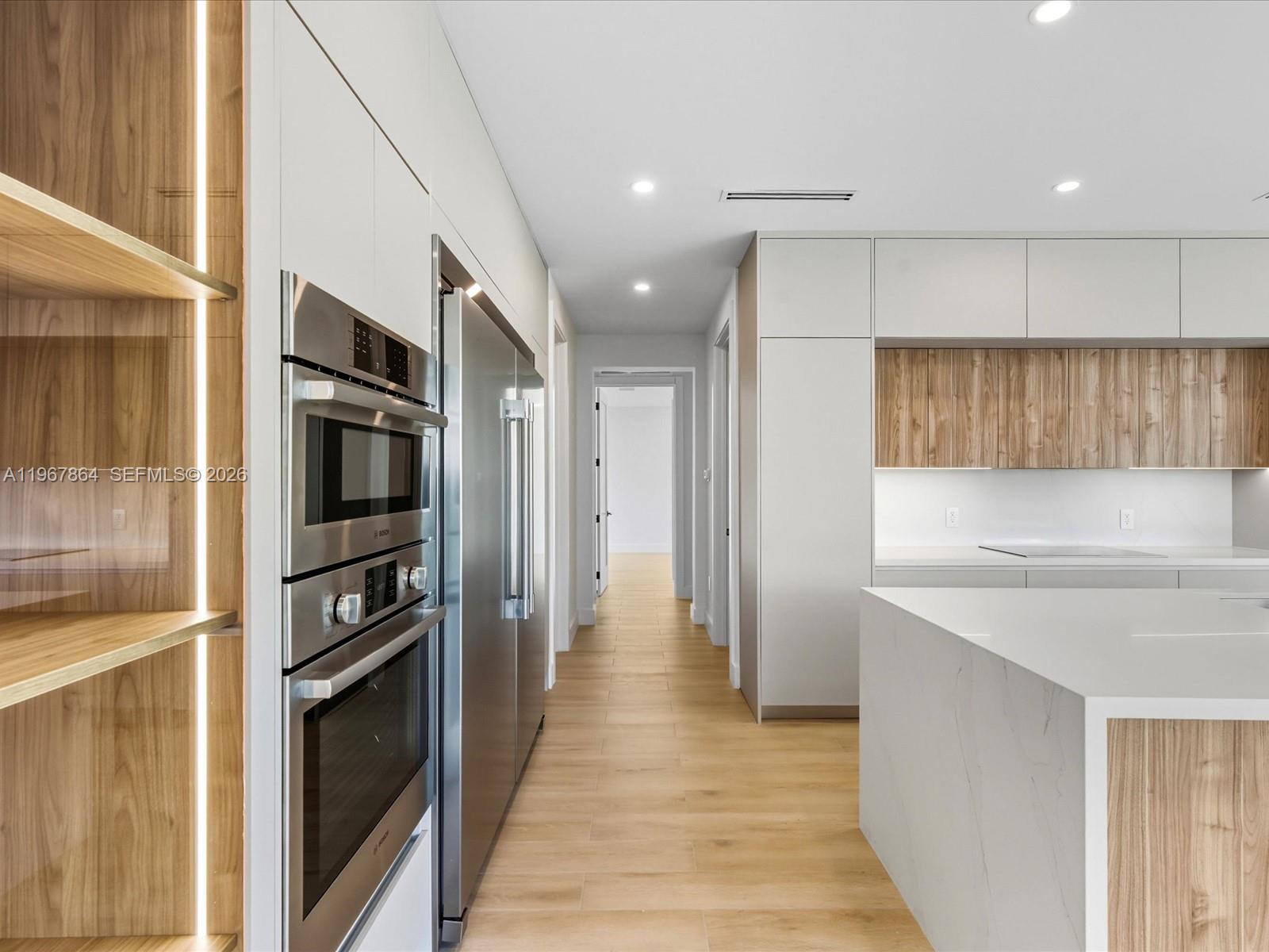 2606 SW 19th St Miami, FL 33145