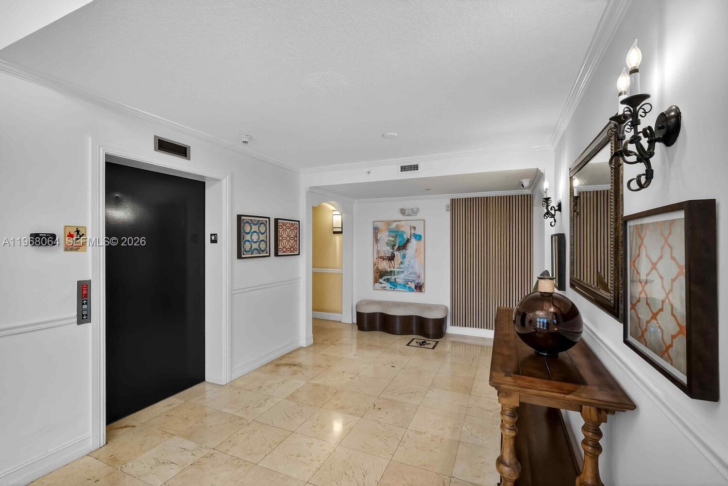 322 Madeira Ave #304 Coral Gables, FL 33134