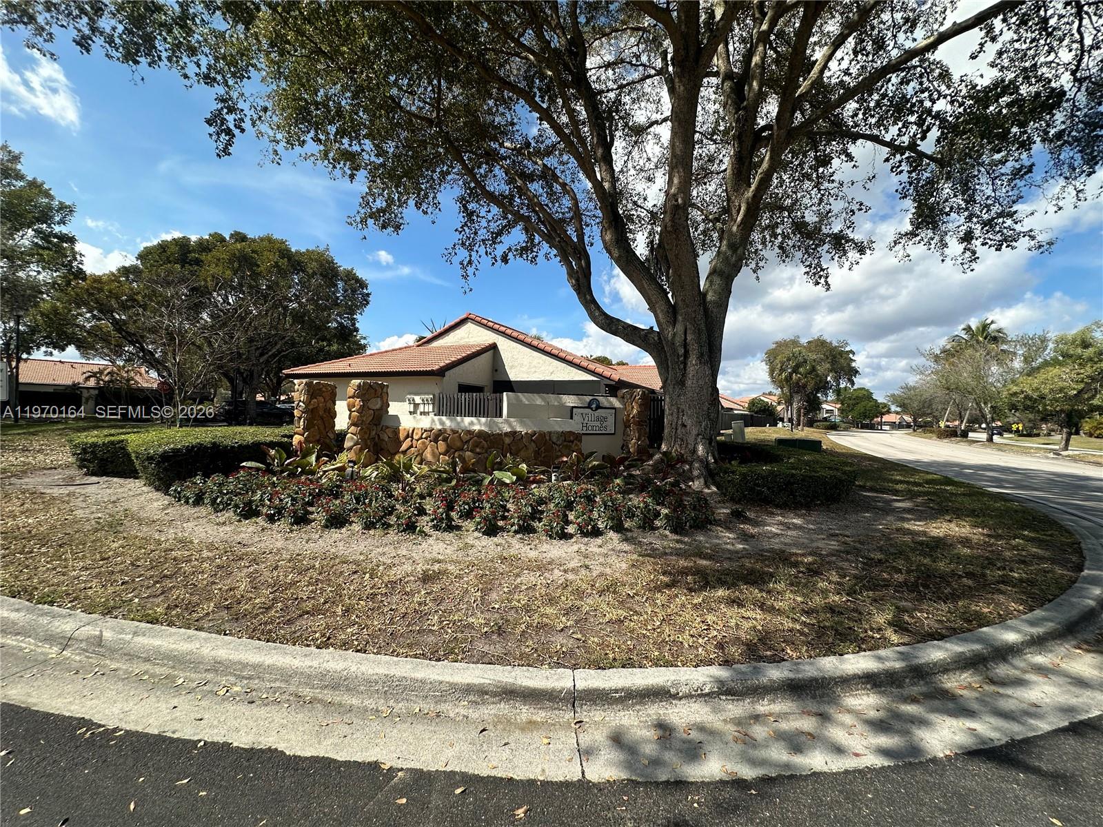 14975 SW 48th Ter #25E Miami, FL 33185